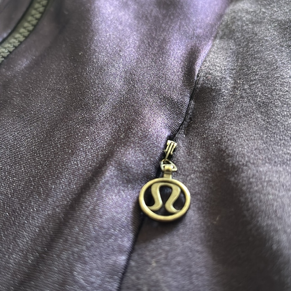 Lululemon Jacket - Picture 4 of 4